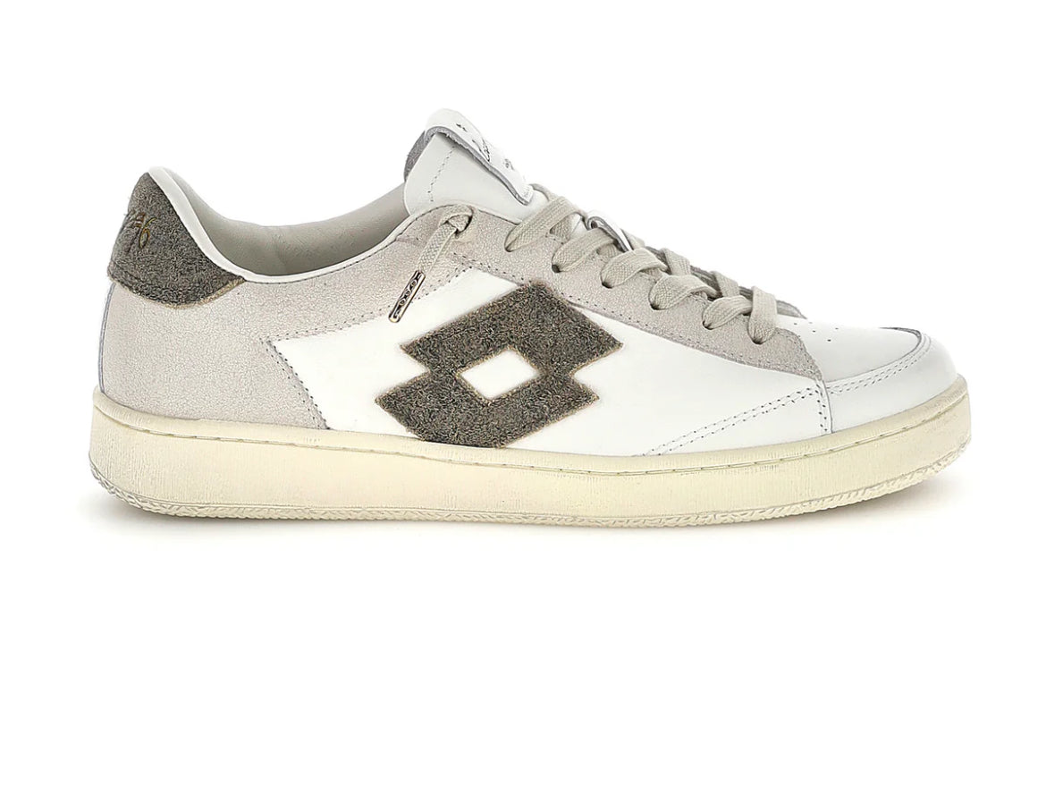 SCARPE LOSANGA '76 CRACK BIANCO
221893-1PL
